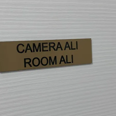 Realestate Affittacamere Alloggio Ali 卡利亚里