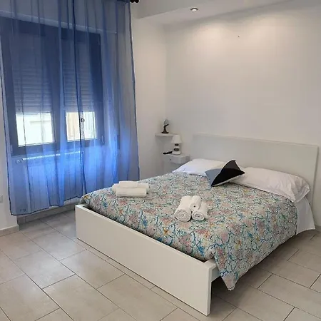 Realestate Affittacamere Alloggio Ali * 卡利亚里